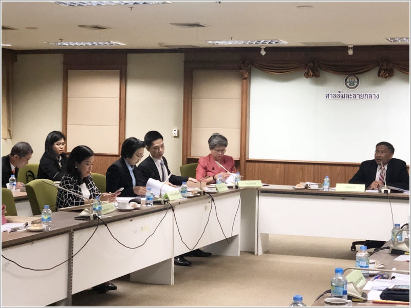 ﻿กรมบังคับคดีร่วมการประชุมเพื่อพิจารณาร่างพระราชบัญญัติล้มละลาย (ฉบับที่...) พ.ศ. ... (ส่วนการล้มละลายเกี่ยวกับต่างประเทศ) ครั้งที่ 1/2561 